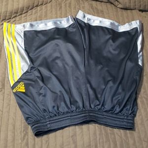 Adidas Athletic Striped Short - Large